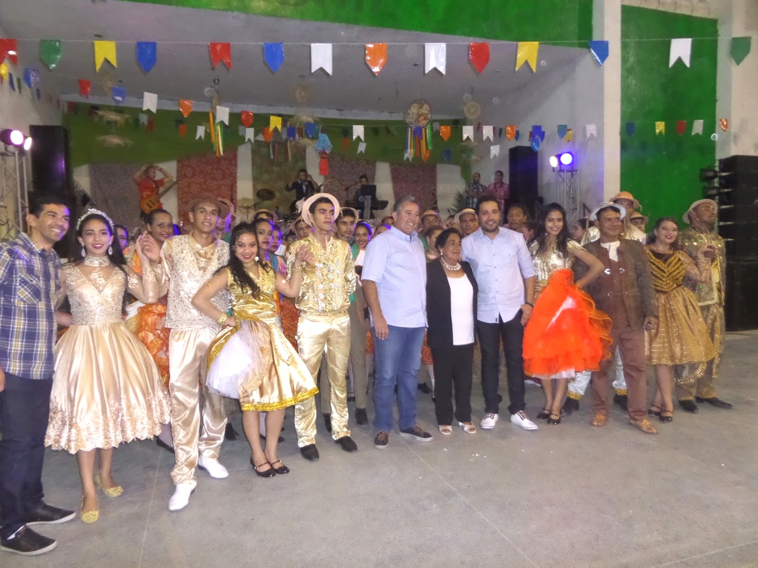 13325704_585990104894577_8025152208212632840_n