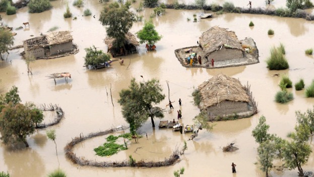 140331075115_pakistan_floods_624x351_afp