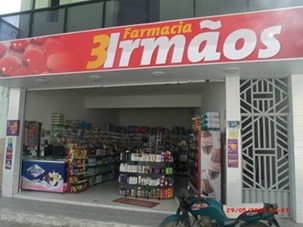 3 irm&atilde;os