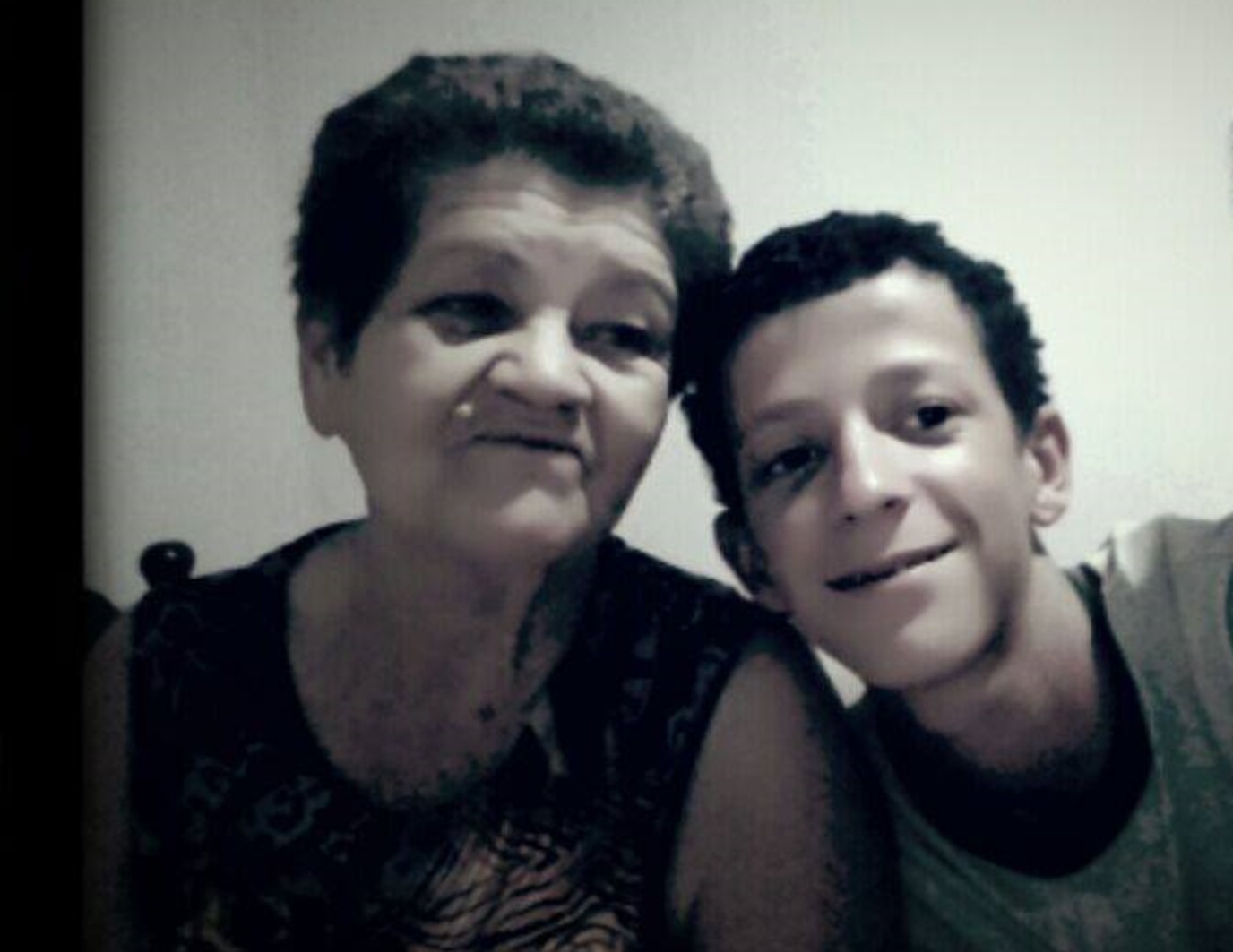 43d456_3f866c724dc0423688165fef11a4a7d8