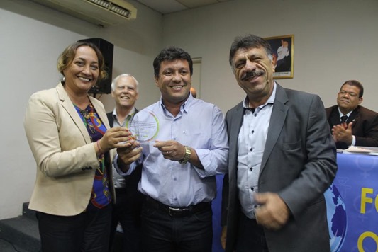 988427_742197219179181_7996203052472211726_n