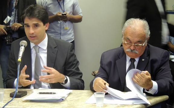 988427_742197219179181_7996203052472211726_n