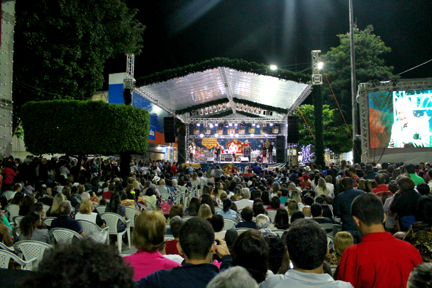 A Magia do Natal_Palco Prefeitura_Palacio Celso Galvão_10 11 2017_Edmea Ubirajara (1)