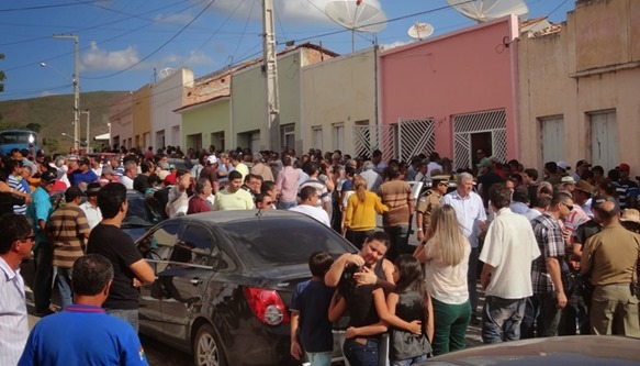 desfileGilson Nogueira