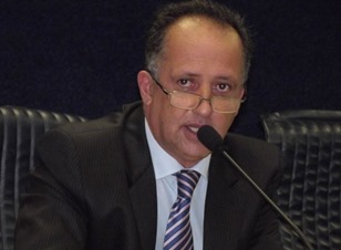 Marcant&ocirc;nio Dourado